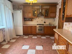 3-к квартира, вторичка, 100м2, 7/10 этаж