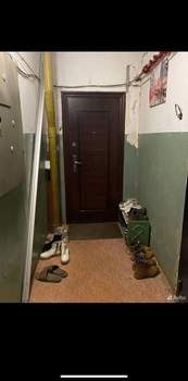 3-к квартира, вторичка, 70м2, 1/10 этаж