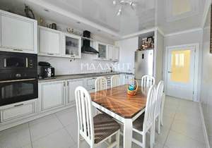 3-к квартира, вторичка, 114м2, 9/22 этаж