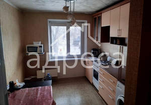 3-к квартира, вторичка, 58м2, 1/9 этаж