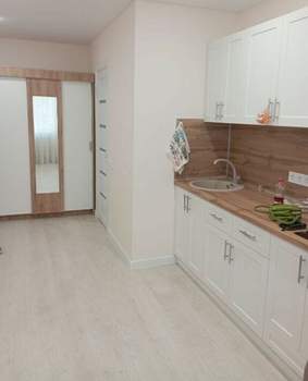 Студия квартира, вторичка, 18м2, 1/9 этаж