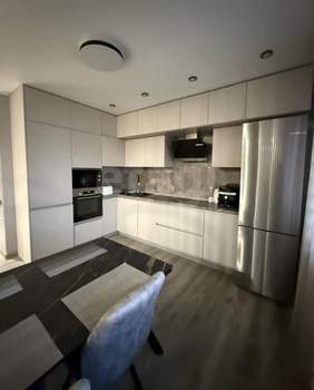 2-к квартира, вторичка, 73м2, 9/20 этаж