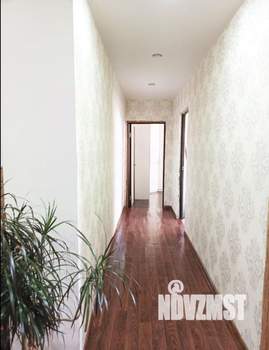 3-к квартира, вторичка, 68м2, 2/5 этаж