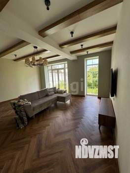 5-к квартира, вторичка, 246м2, 3/3 этаж