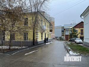 3-к квартира, вторичка, 70м2, 1/2 этаж