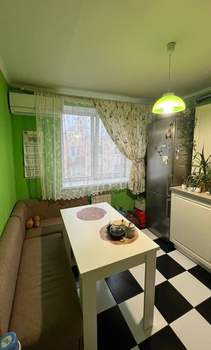 2-к квартира, вторичка, 48м2, 3/3 этаж