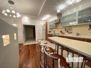 4-к квартира, вторичка, 121м2, 5/8 этаж