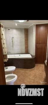 4-к квартира, вторичка, 119м2, 6/10 этаж