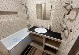 2-к квартира, вторичка, 65м2, 1/18 этаж