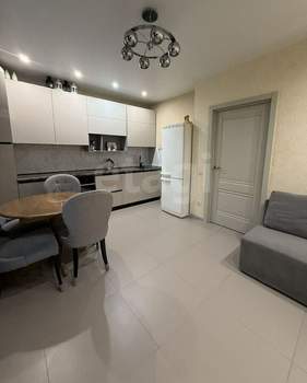 2-к квартира, вторичка, 70м2, 4/18 этаж