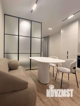 Студия квартира, вторичка, 40м2, 2/10 этаж