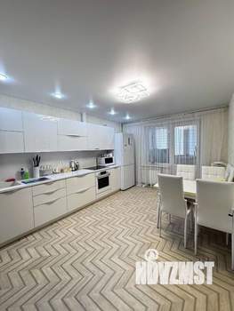 2-к квартира, вторичка, 61м2, 3/10 этаж