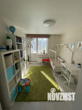 3-к квартира, вторичка, 63м2, 15/18 этаж