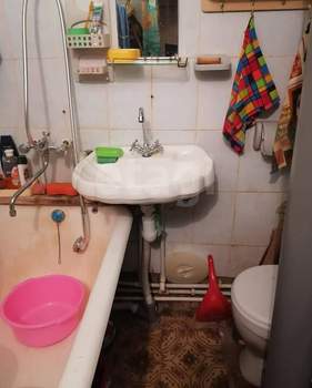 2-к квартира, вторичка, 47м2, 1/2 этаж