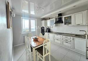 3-к квартира, вторичка, 114м2, 9/22 этаж