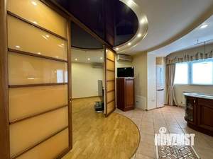 4-к квартира, вторичка, 137м2, 6/9 этаж