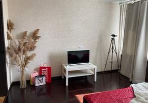 1-к квартира, вторичка, 41м2, 5/19 этаж