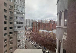 1-к квартира, вторичка, 68м2, 14/19 этаж