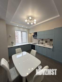 2-к квартира, вторичка, 76м2, 10/19 этаж