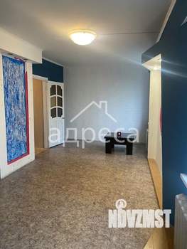3-к квартира, вторичка, 60м2, 3/3 этаж