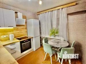 2-к квартира, вторичка, 56м2, 1/10 этаж