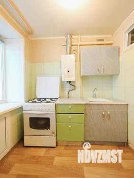 3-к квартира, вторичка, 50м2, 1/5 этаж