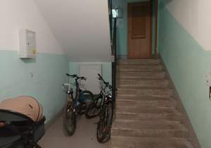 2-к квартира, вторичка, 50м2, 1/3 этаж