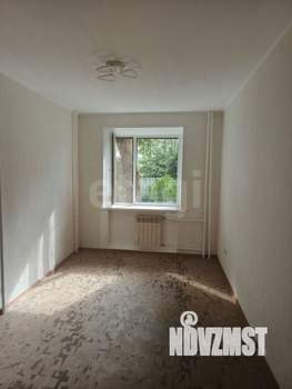 2-к квартира, вторичка, 54м2, 1/9 этаж