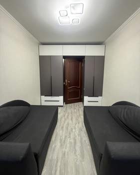 3-к квартира, вторичка, 58м2, 9/9 этаж