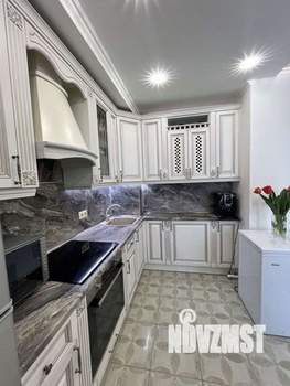 2-к квартира, вторичка, 104м2, 4/17 этаж