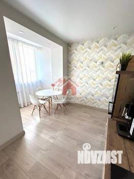 2-к квартира, вторичка, 61м2, 10/17 этаж