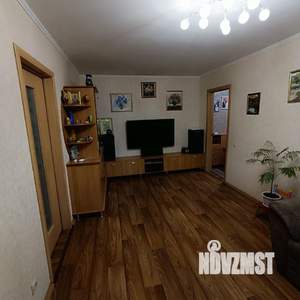 3-к квартира, вторичка, 56м2, 1/9 этаж