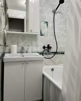 2-к квартира, вторичка, 50м2, 8/9 этаж