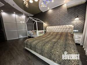 2-к квартира, вторичка, 70м2, 14/23 этаж