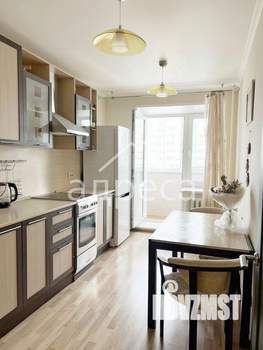 1-к квартира, вторичка, 38м2, 8/17 этаж