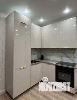 2-к квартира, вторичка, 58м2, 9/25 этаж