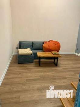 2-к квартира, вторичка, 40м2, 1/4 этаж