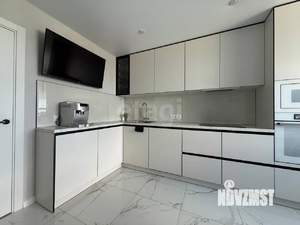 2-к квартира, вторичка, 61м2, 12/17 этаж