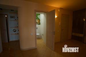 4-к квартира, вторичка, 203м2, 8/10 этаж