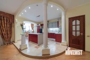 4-к квартира, вторичка, 190м2, 3/8 этаж