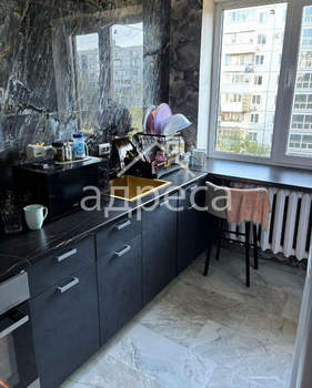 2-к квартира, вторичка, 49м2, 5/5 этаж