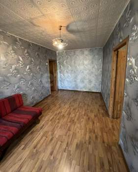 2-к квартира, вторичка, 43м2, 3/5 этаж