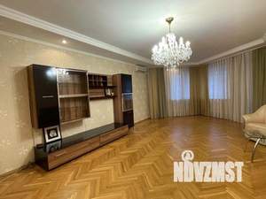 3-к квартира, вторичка, 128м2, 4/8 этаж