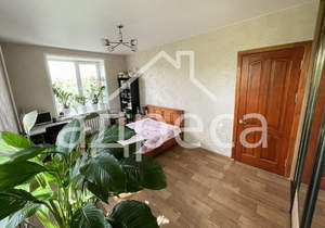 3-к квартира, вторичка, 75м2, 5/5 этаж