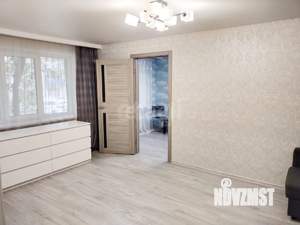 2-к квартира, вторичка, 43м2, 1/5 этаж