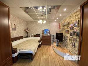 2-к квартира, вторичка, 54м2, 1/10 этаж