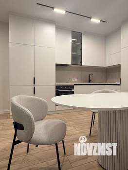 Студия квартира, вторичка, 40м2, 2/10 этаж