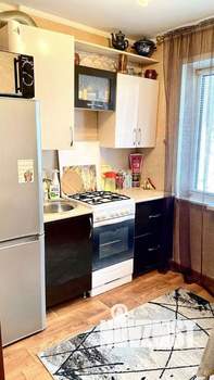 2-к квартира, вторичка, 44м2, 1/5 этаж