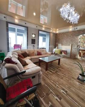 4-к квартира, вторичка, 149м2, 9/9 этаж