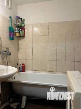 2-к квартира, вторичка, 58м2, 1/9 этаж